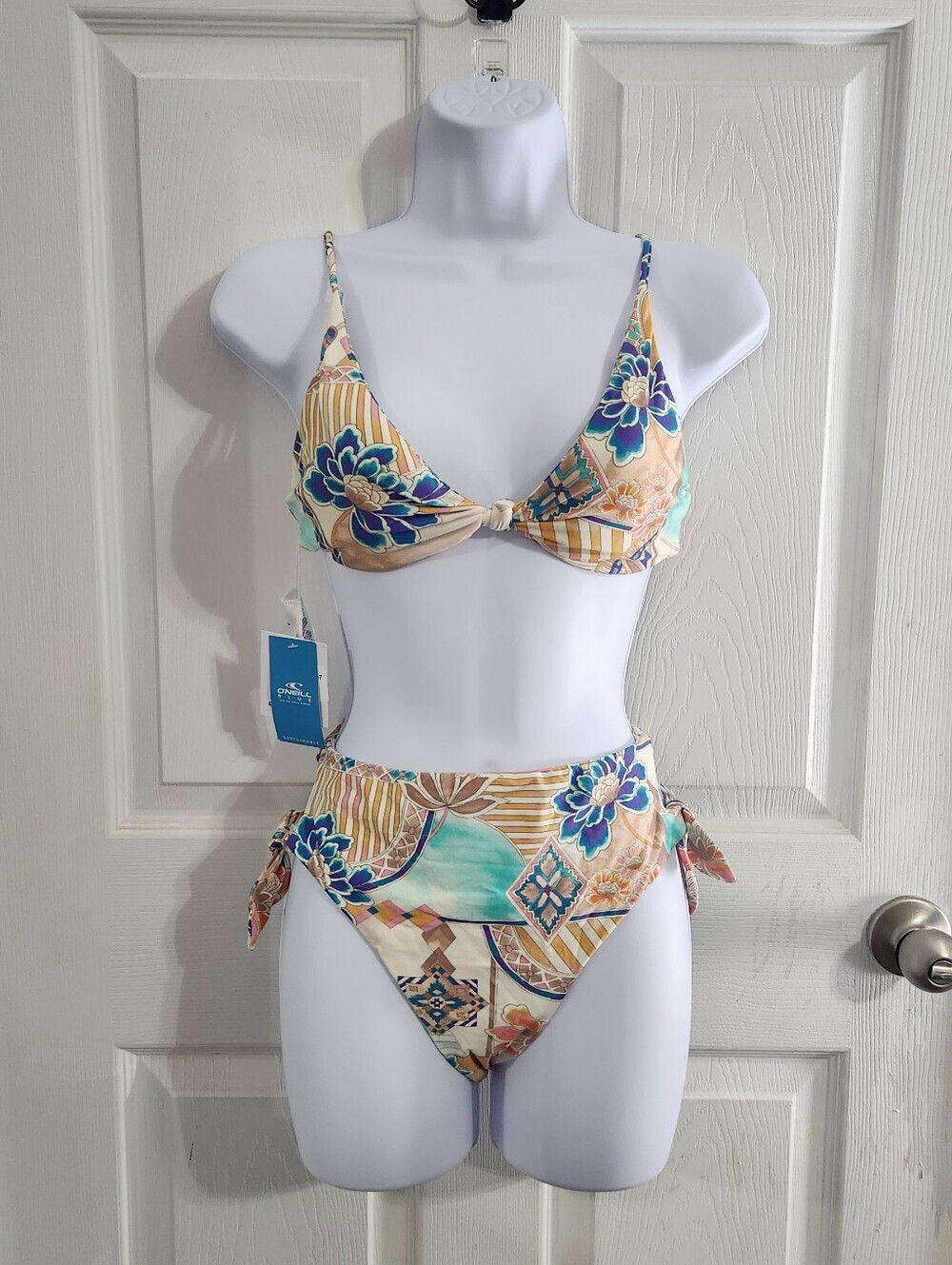 NWT O'Neill medium zephora encinitas 2 piece bikini set high rise bottoms